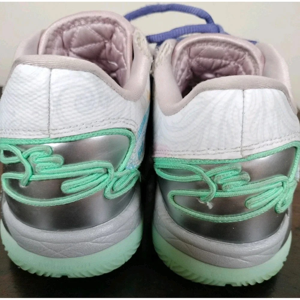 Monopoly x Nike LeBron 22 GS 